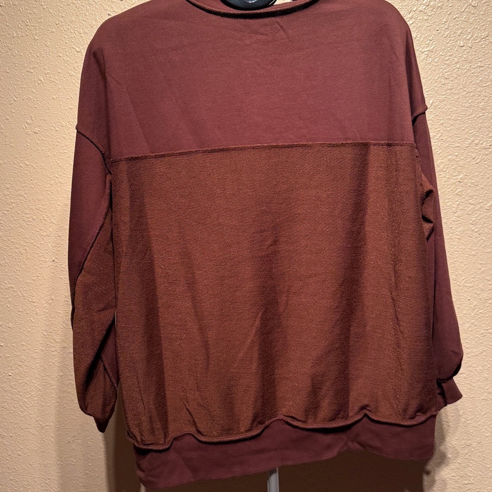 Brown sweatshirt relaxed size medium two tone button ruffle distress detail NEW - Picture 7 of 8